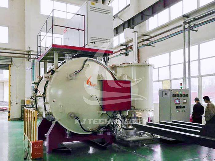 Commonly used low-temperature aluminum brazing industrial vacuum furnace (click on the image to view product details)